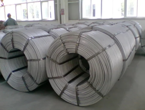 pure-calcium-cored-wire-handling.jpg